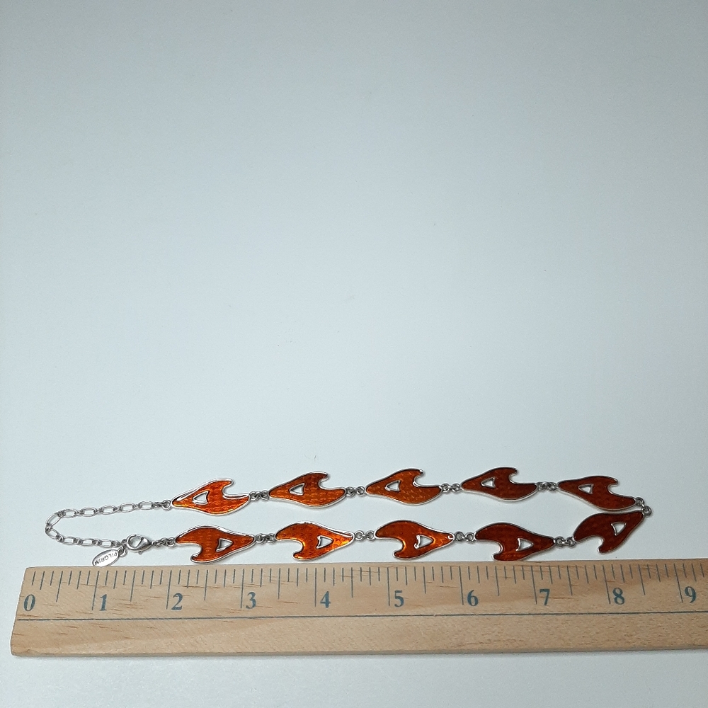 Pilgrim Skanderborg Silver Tone Orange Resin Abstract Shape Link Necklace - Picture 6 of 7